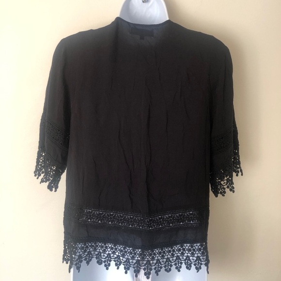 New Look Petite Black Crochet Hem Kimono - Picture 4 of 4